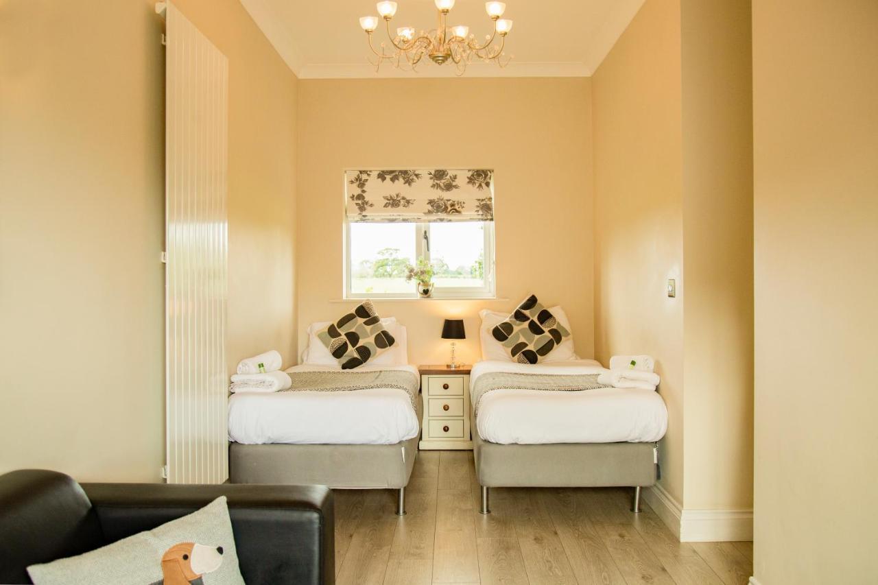Accommodation Bristol Airport Redhill  Eksteriør bilde